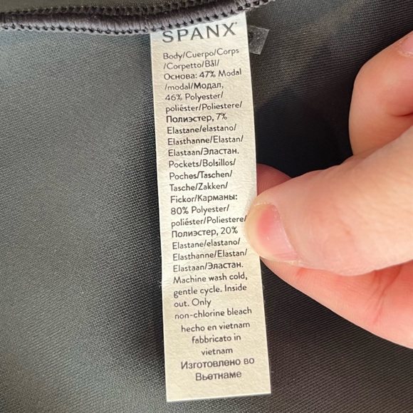 Spanx AirEssentials Sleeveless Wide Leg Jumpsuit - Picture 8 of 12